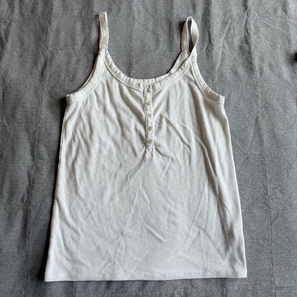 Aerie neutral tanks - Picture 4 of 11